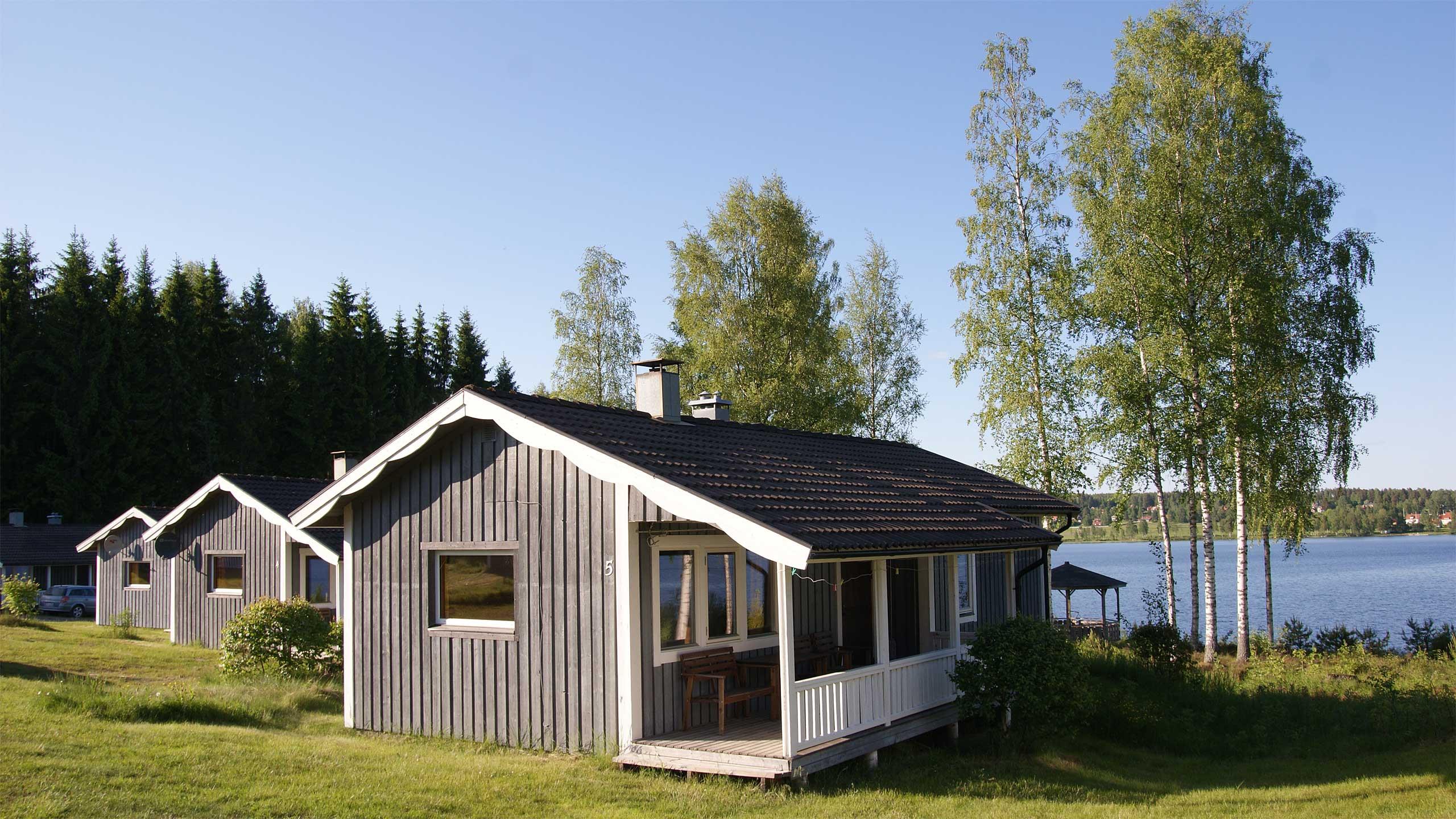 Ferienhäuser außen Björnbyn Radastrand Schweden Värmland